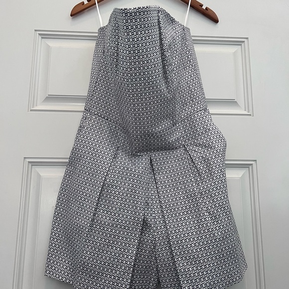 NWT Joie romper with front and back pockets. Bone structure in front. - Picture 1 of 11